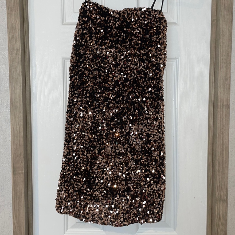 Selfie Leslie - Sequined Party Dress Size L